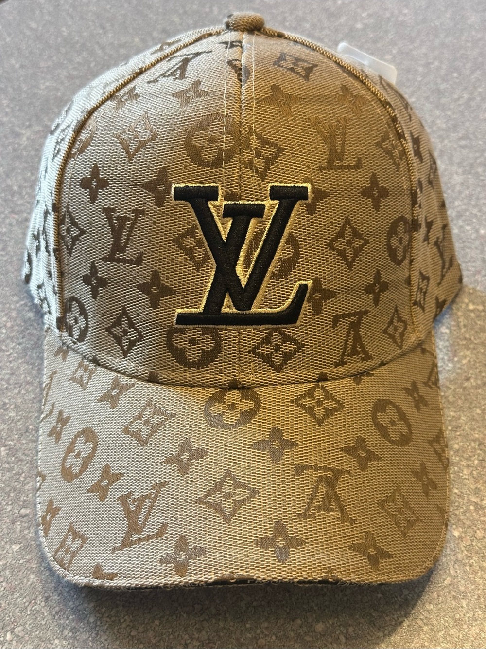 Buyers choice hats - Picture 14 of 16